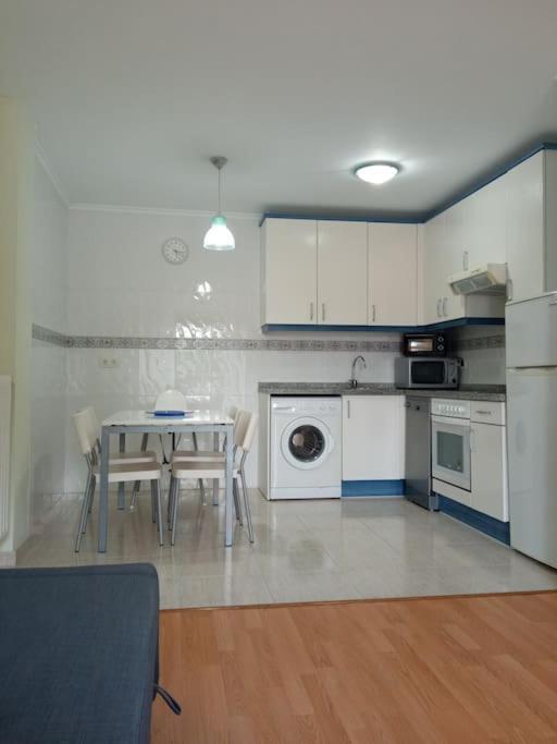 Apartamento Leila Posada De Llanes Eksteriør bilde